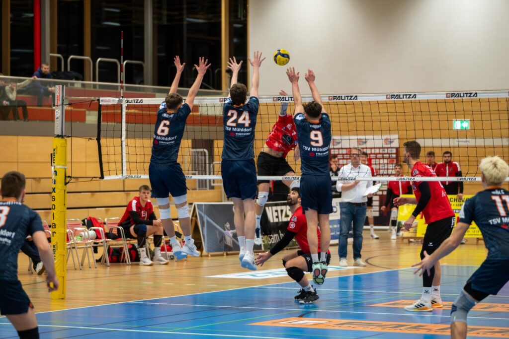 Ein starker Block wird gegen die Barock Volleys nötig sein. Foto: Matthias Hergenhan