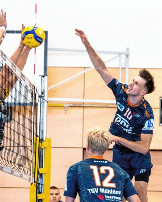 Leichtgewicht mit schnellem Arm und enormer Schnellkraft: Neuzugang Kacper Kalucki auf der Diagonalposition. Foto Mathias Hergenhan