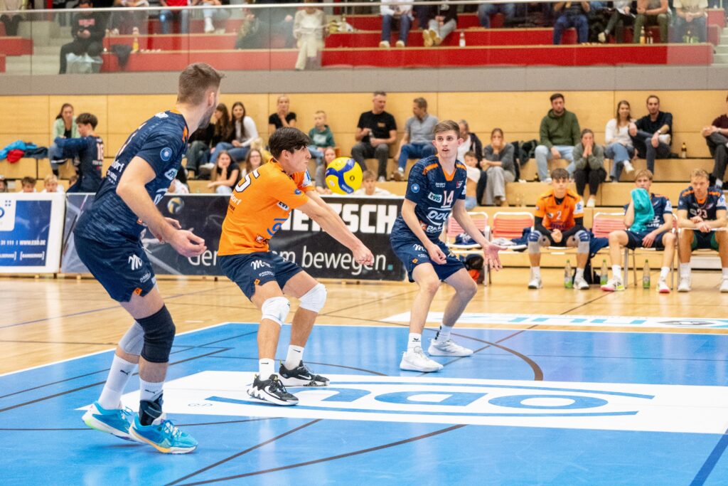 Libero Noah Meyer in der Annahme wurde vom Kriftler Trainer verdient zum MVP der Partie gewählt
